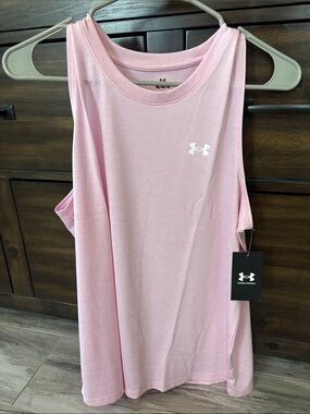 NWT Under Armour Tech Tank